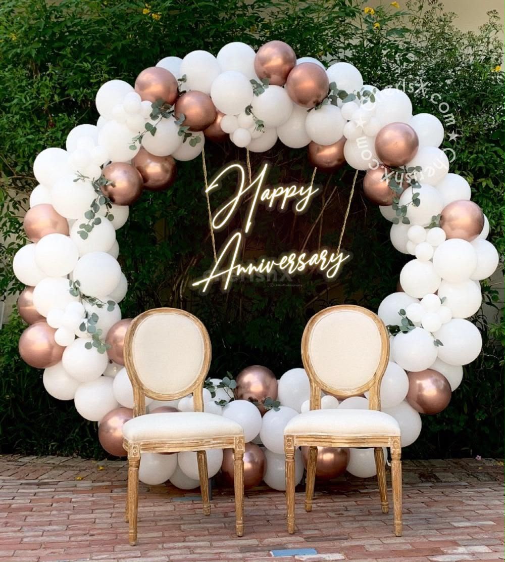Anniversary Rose Decor