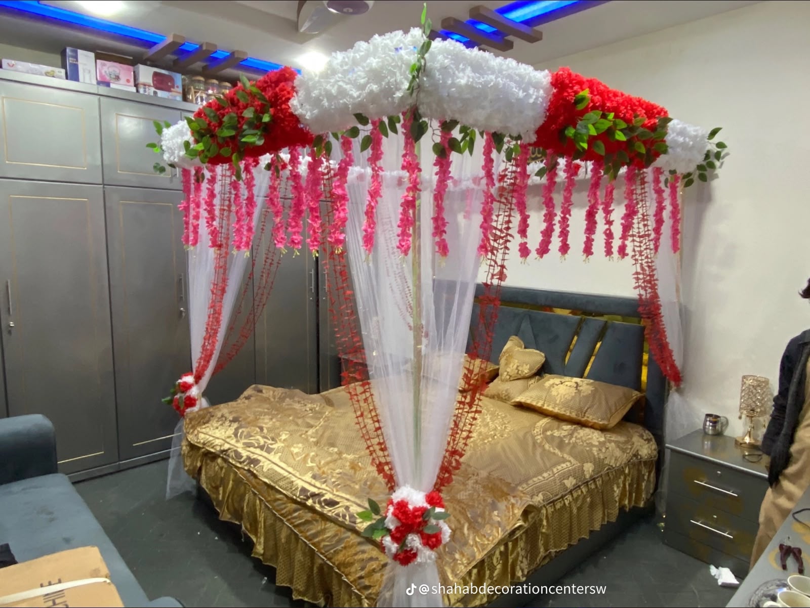 Artificial Bed Decor